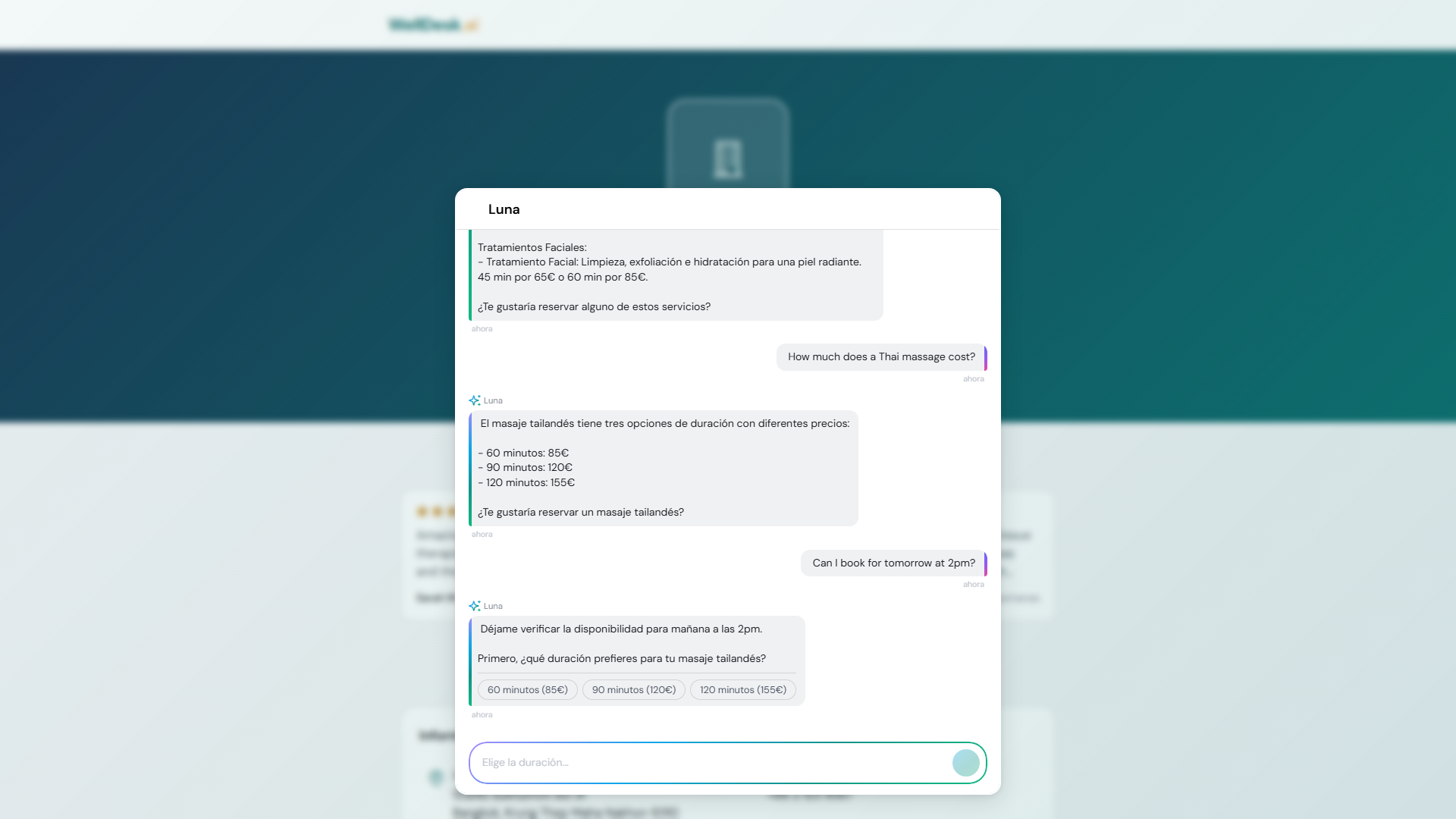 Widget de chat con IA en la esquina inferior derecha de la página pública de reservas